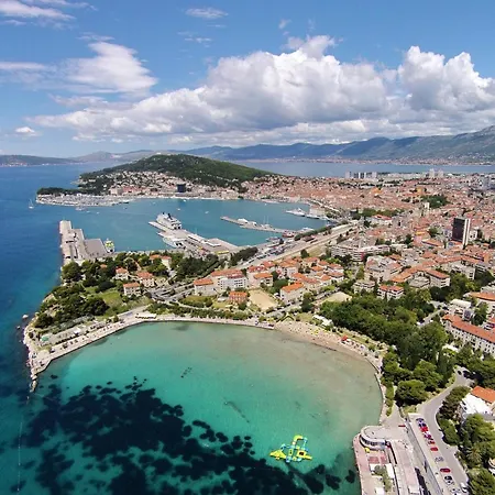 Apartamento With Wifi - 7563 *